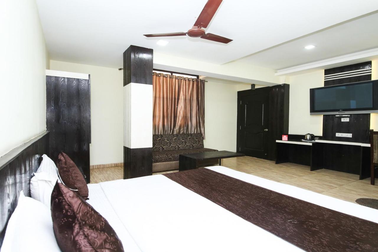 Oyo 2155 Hotel Wardhman Jabalpur Exteriör bild