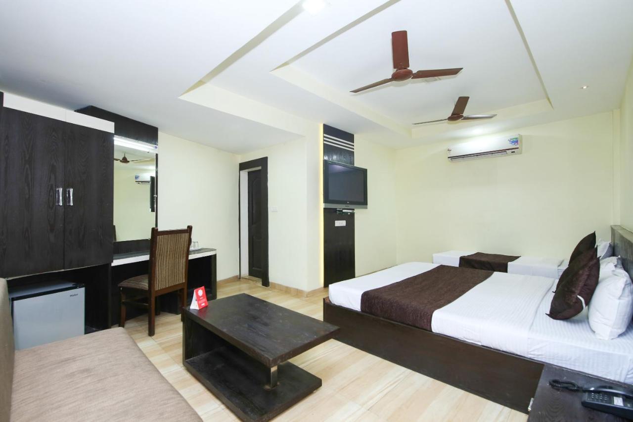 Oyo 2155 Hotel Wardhman Jabalpur Exteriör bild