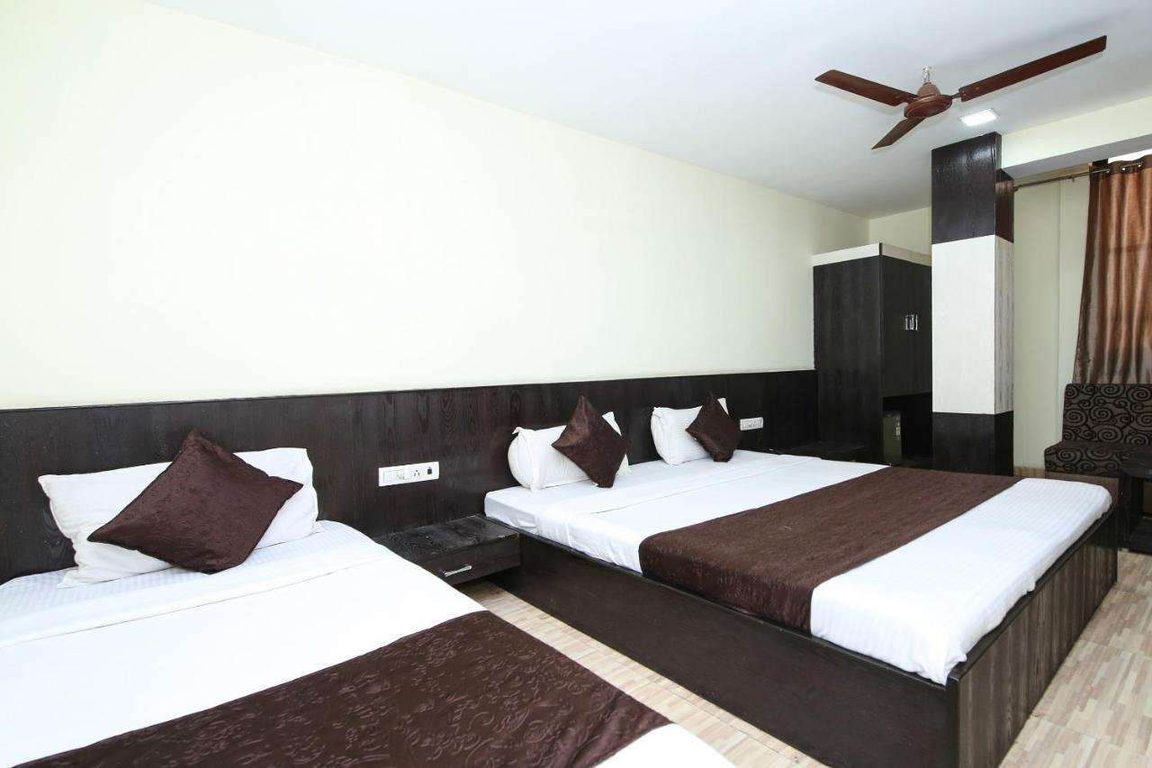 Oyo 2155 Hotel Wardhman Jabalpur Exteriör bild