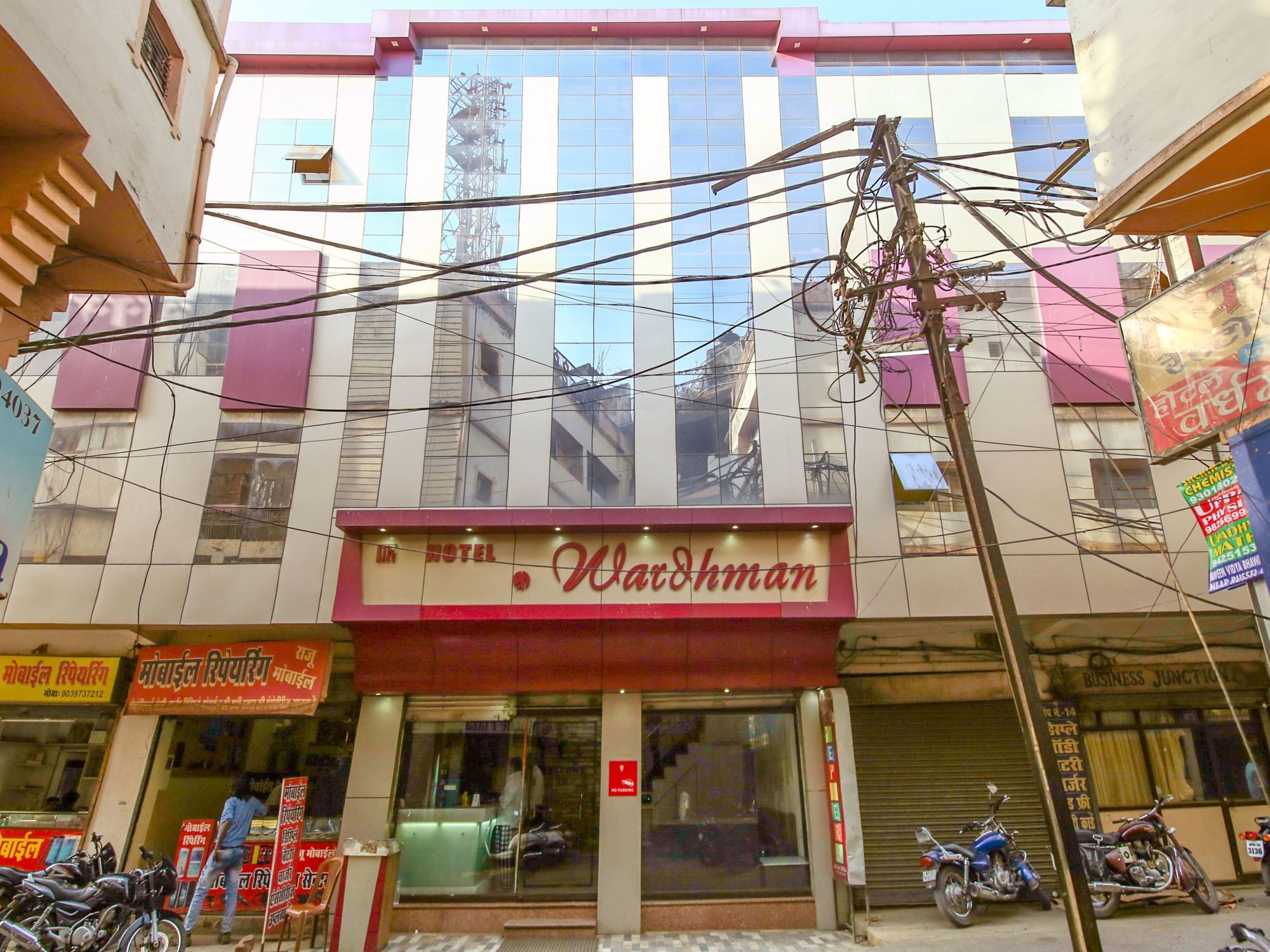 Oyo 2155 Hotel Wardhman Jabalpur Exteriör bild